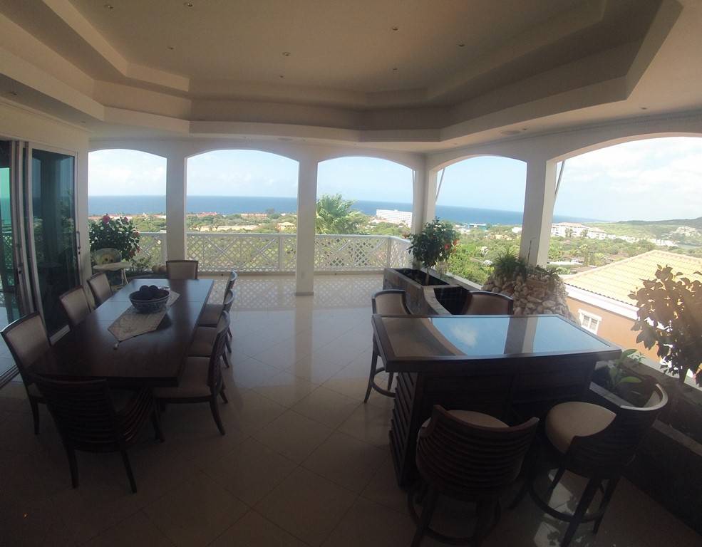 Apartment in Parasasa