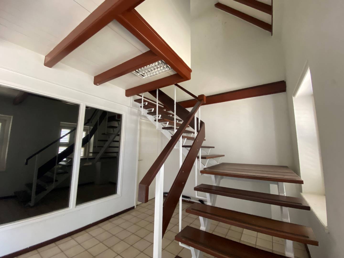 Commercial in Curaçao