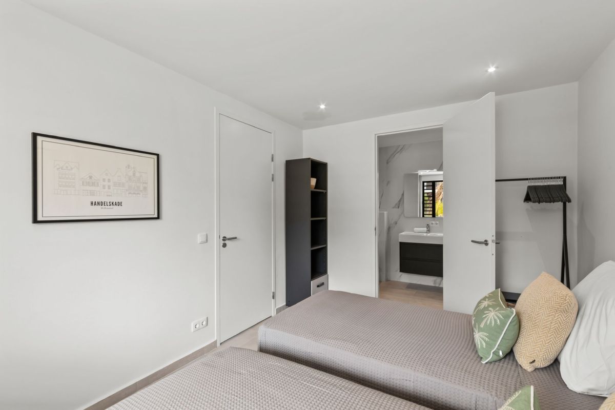 Apartment in Blue Bay