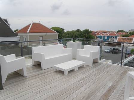 Commercial in Curaçao