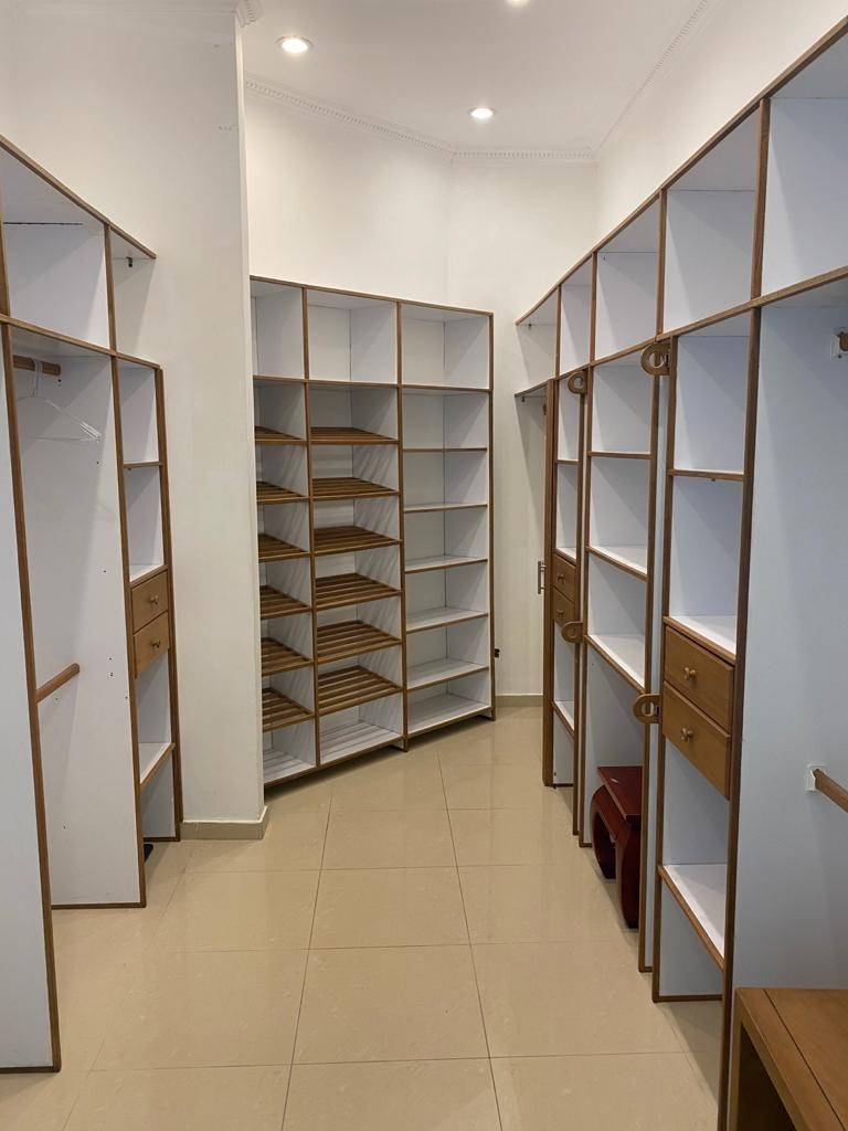 Apartment in Parasasa