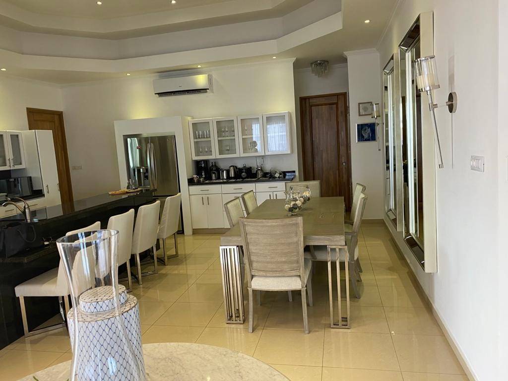 Apartment in Parasasa