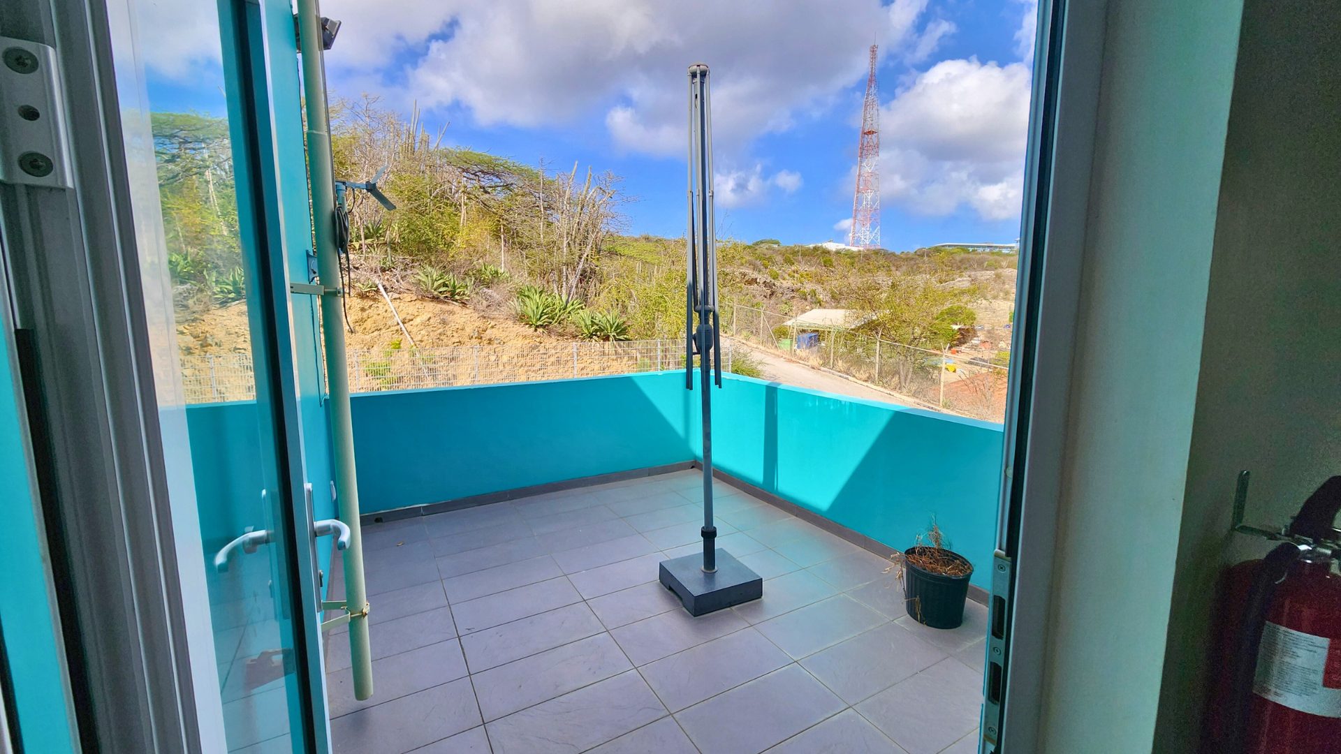 Commercial in Curaçao
