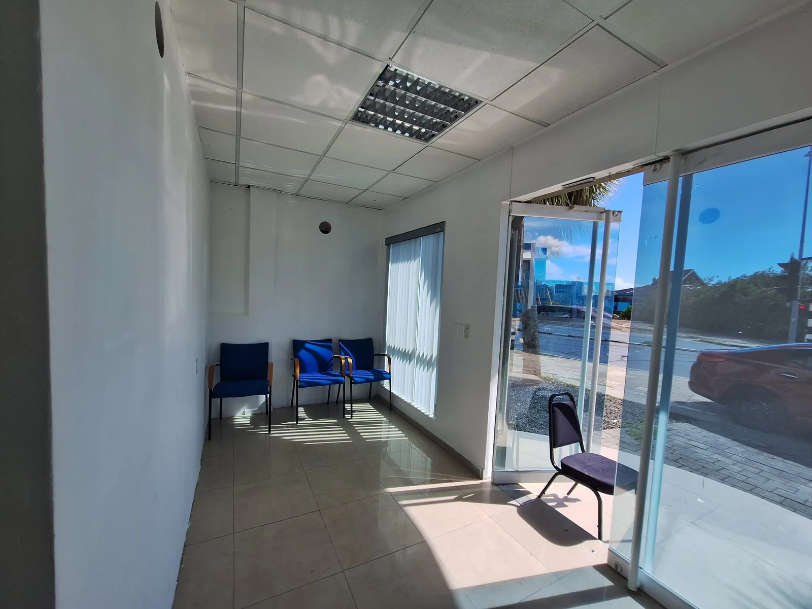 Commercial in Punda