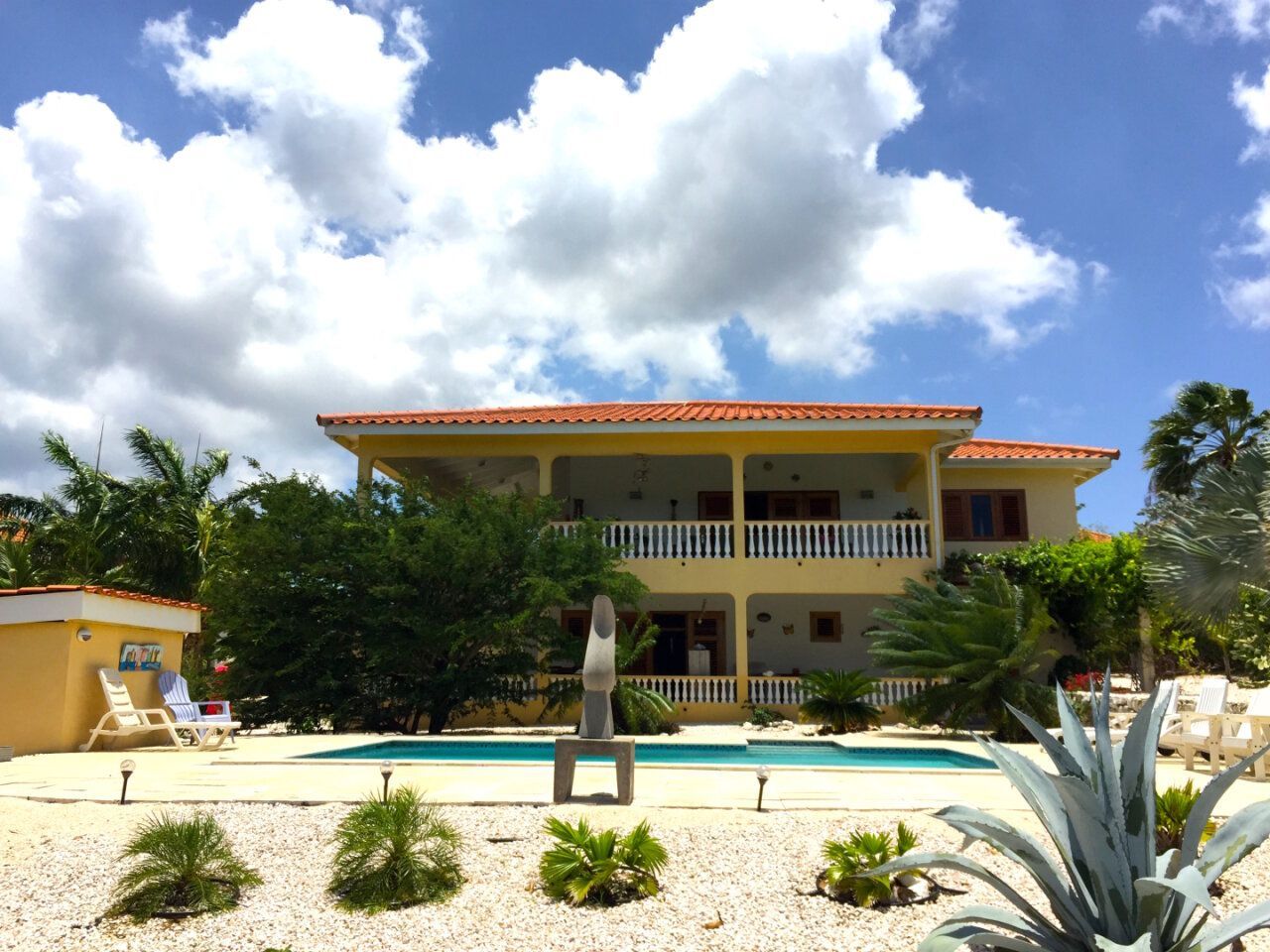 Villa in Blue Bay