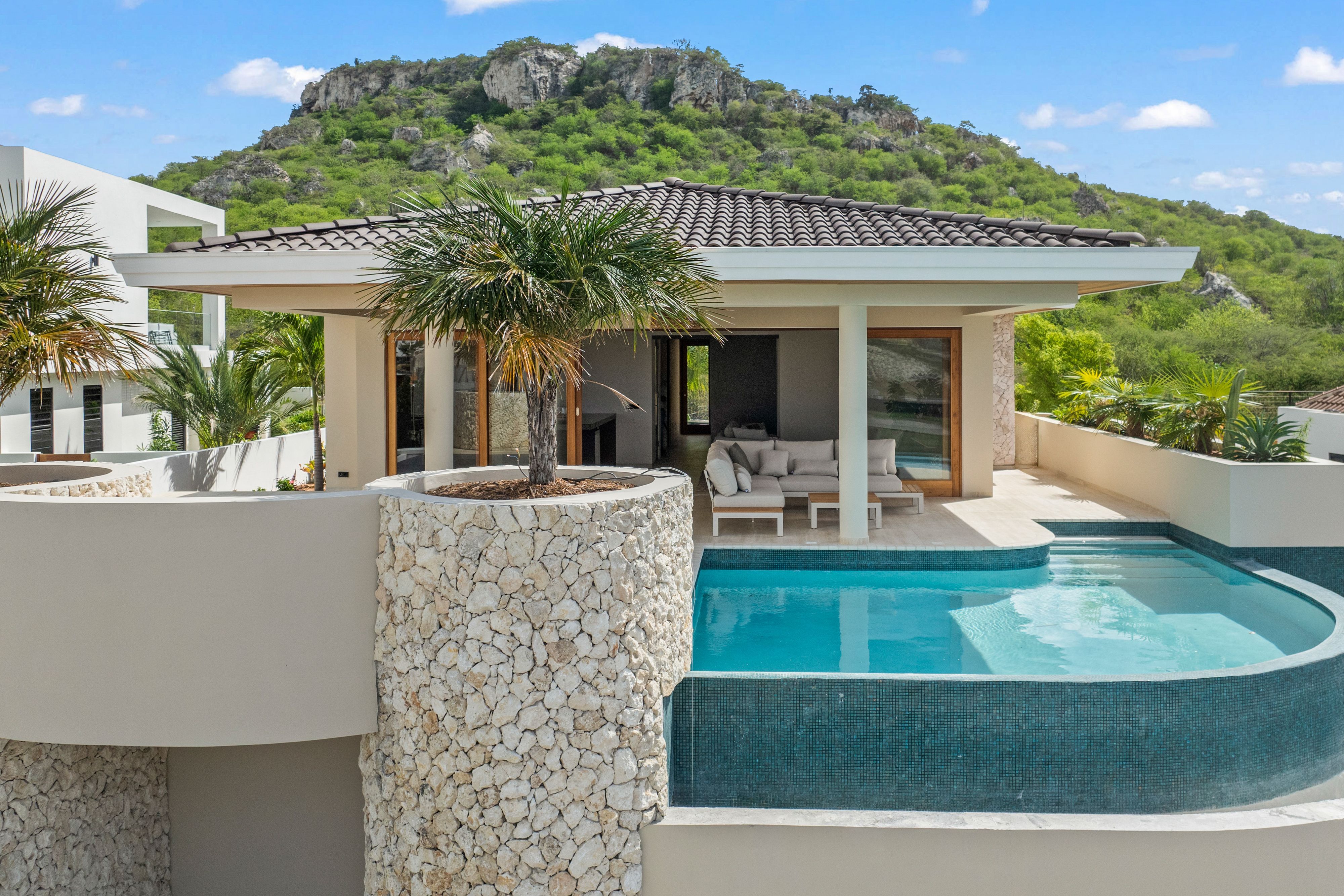 Villa in Blue Bay