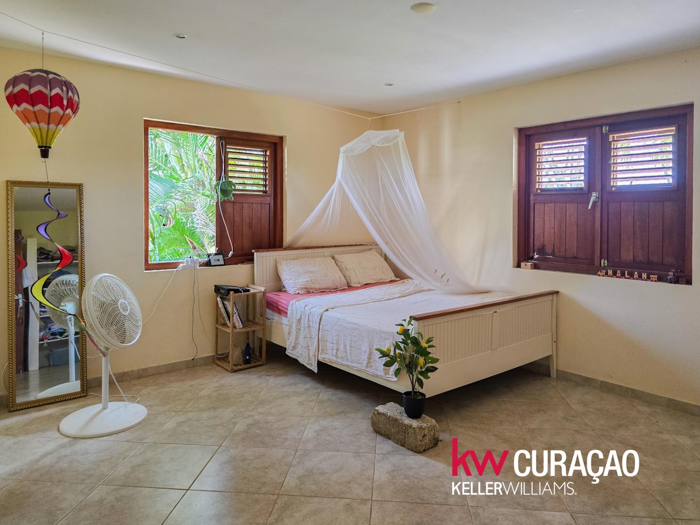Property in Banda Abou Region