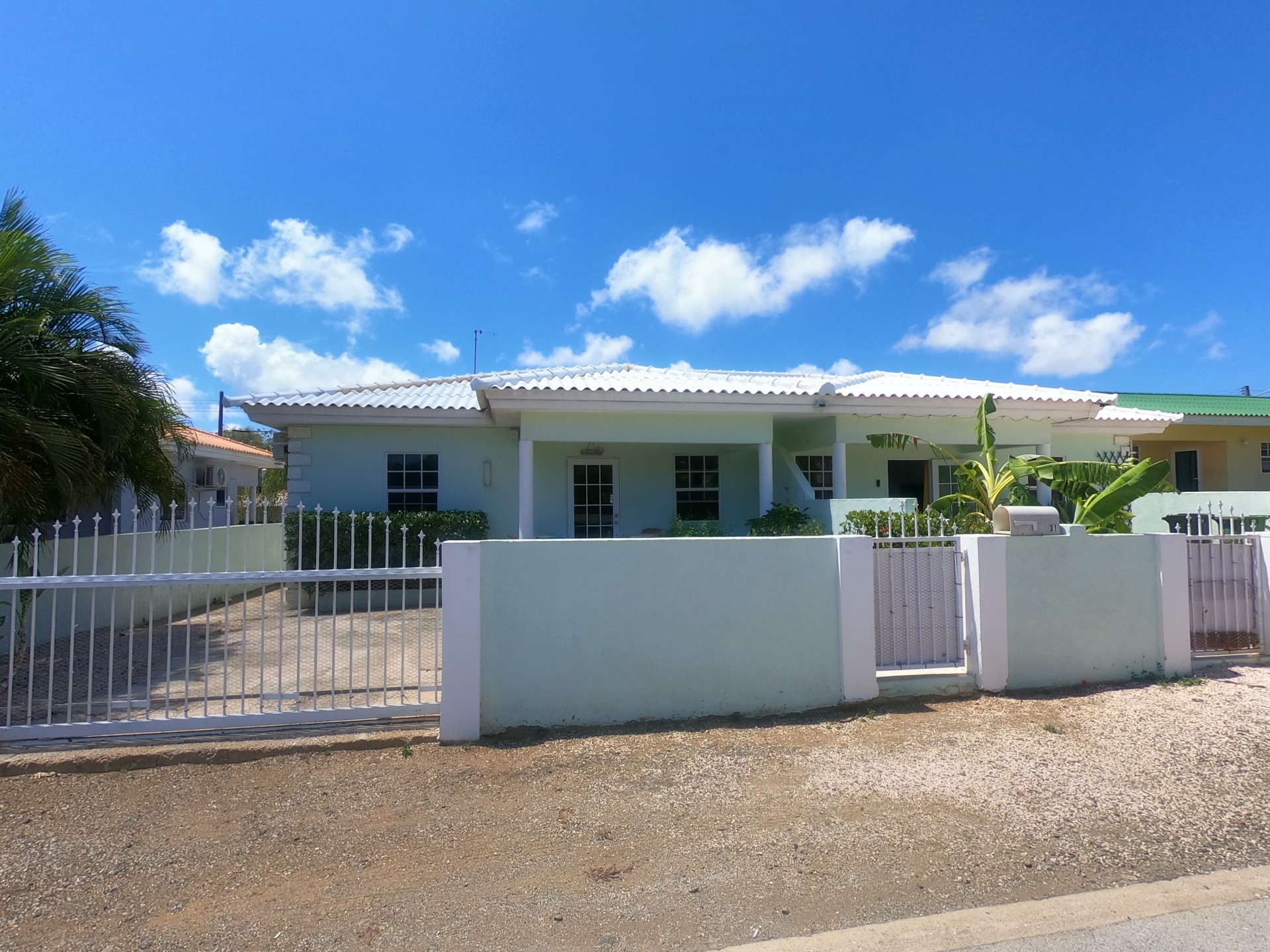 Property in Rust & Vrede