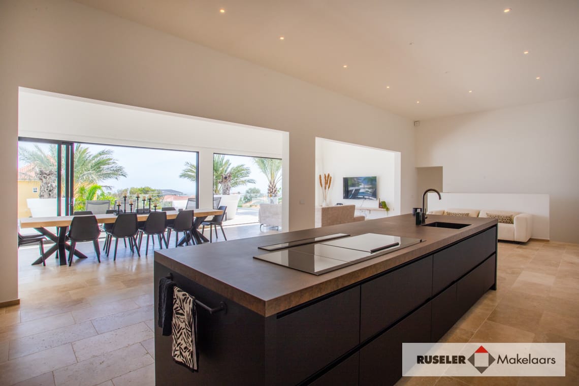 Property in Vista Royal