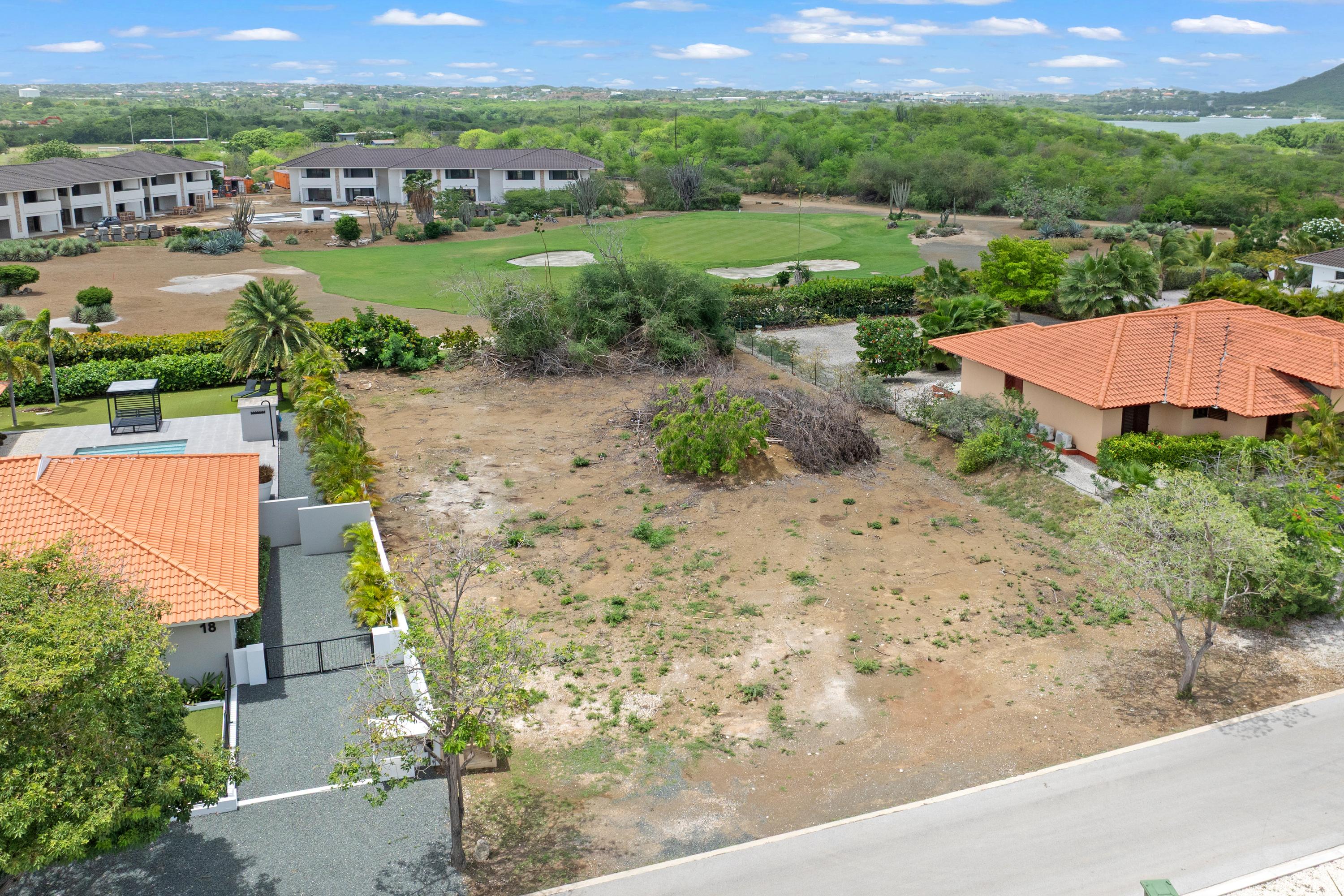 Land / plot in Blue Bay