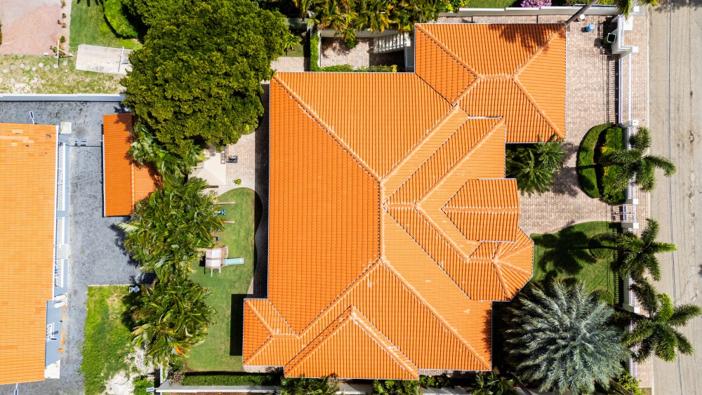 Property in Toni Kunchi