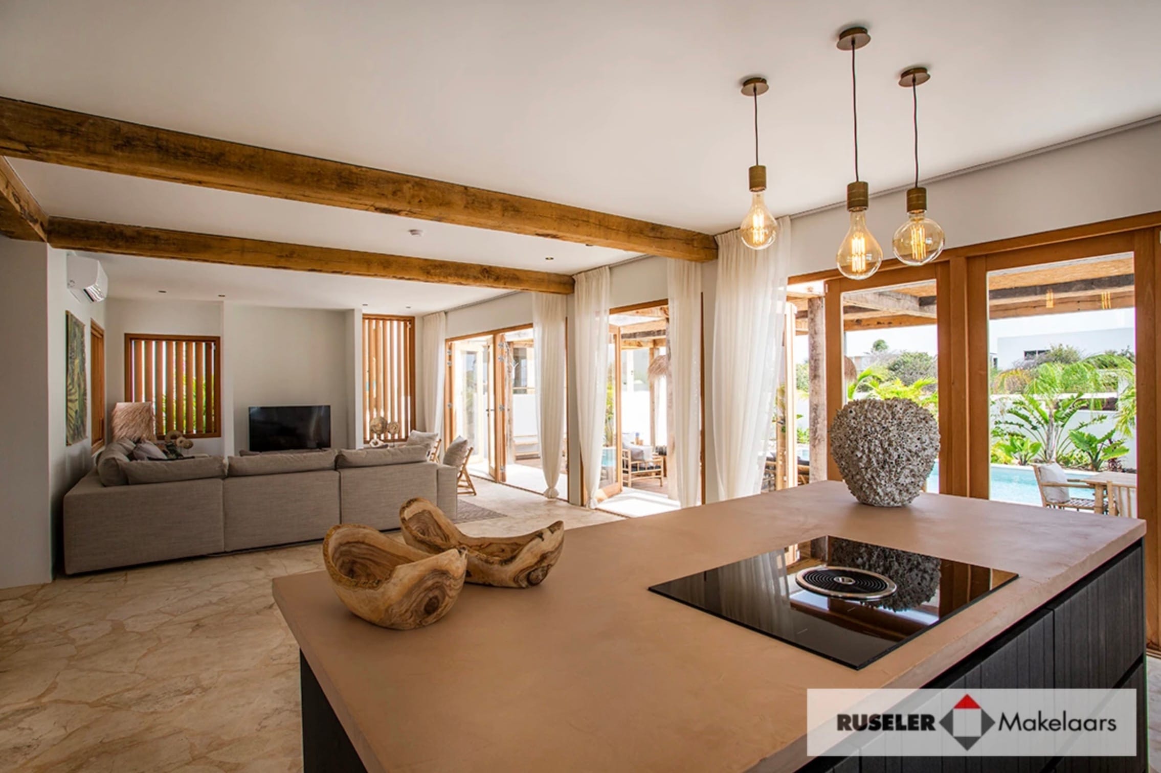 Property in Vista Royal