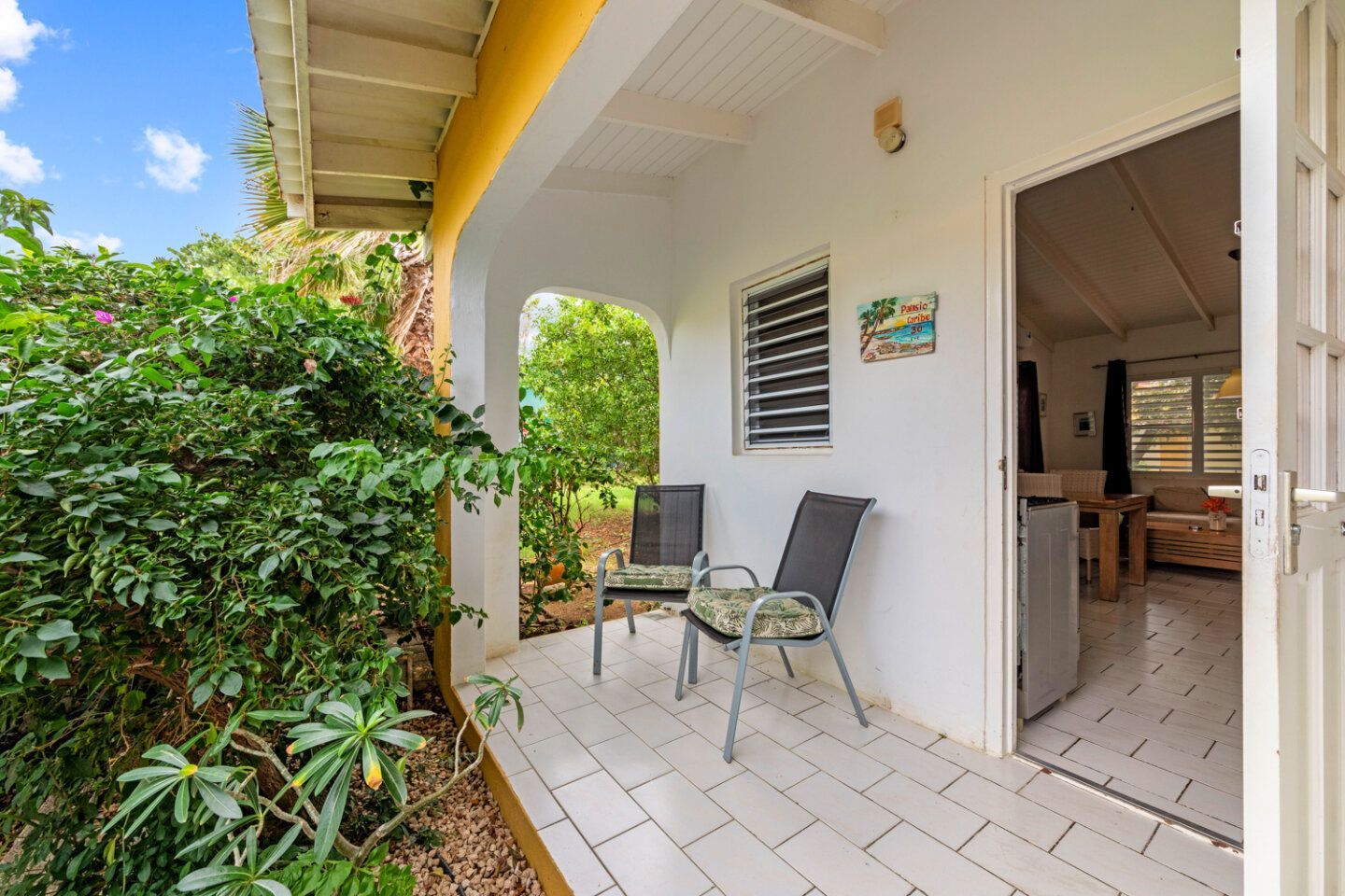 House in Seru Coral