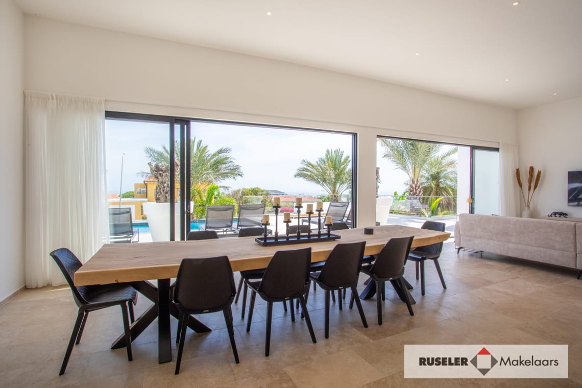 Property in Vista Royal