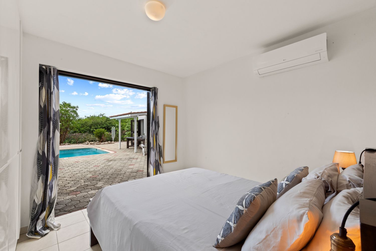 Villa in Coral Estate