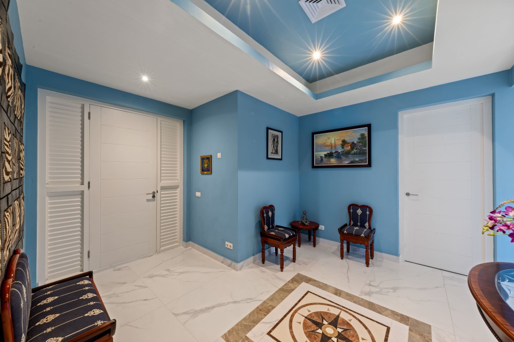 Villa in Blue Bay