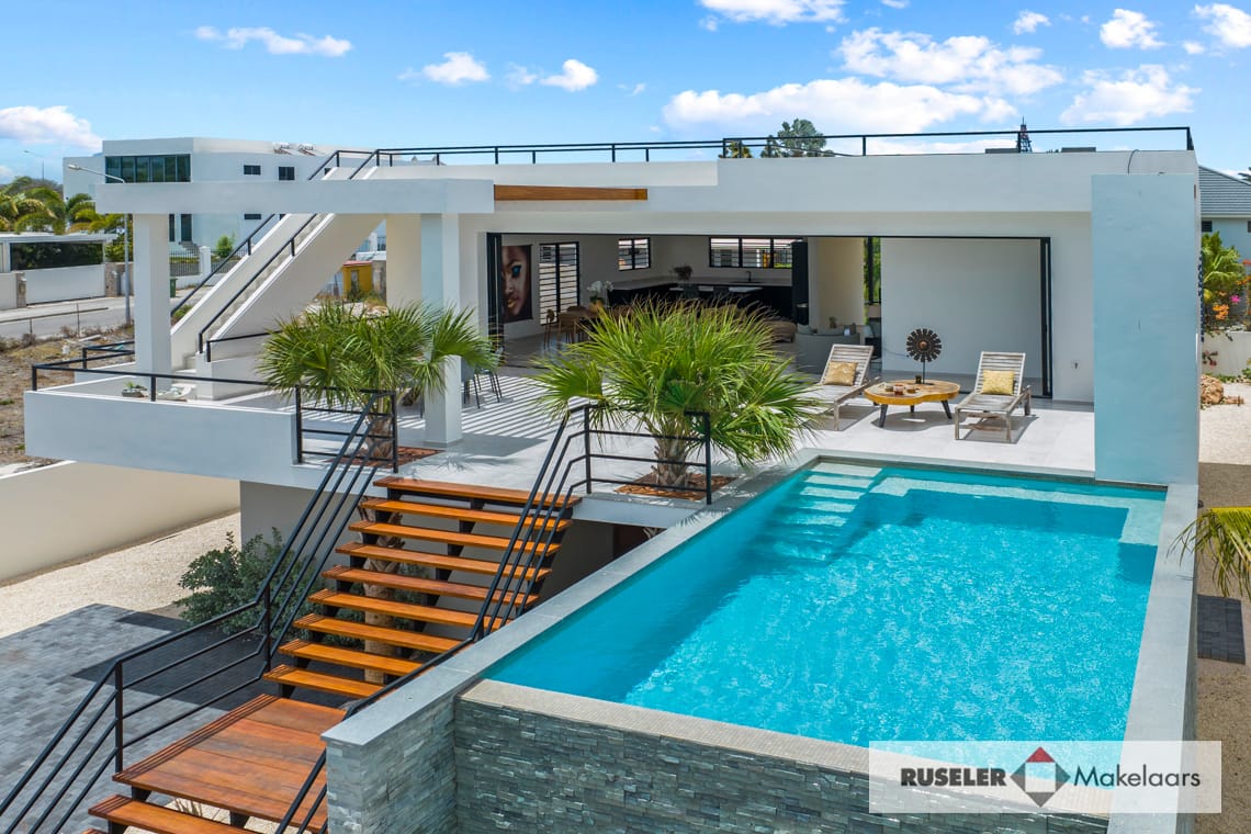Villa in Vista Royal