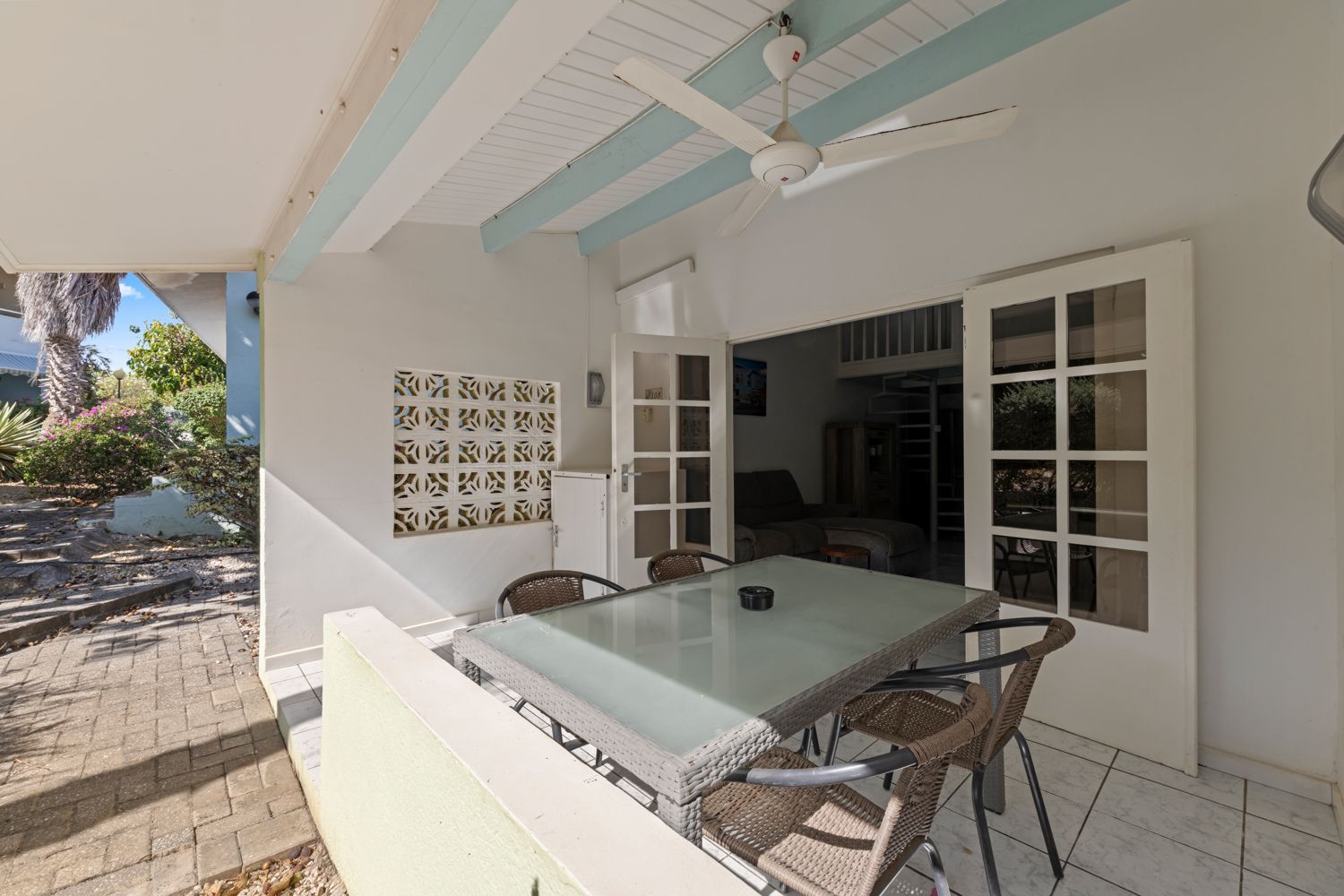 Apartment in Seru Coral