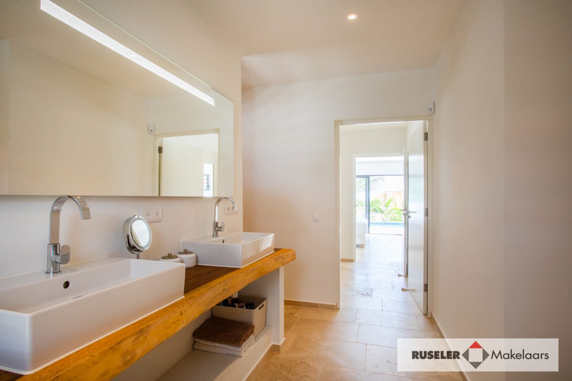 Property in Vista Royal