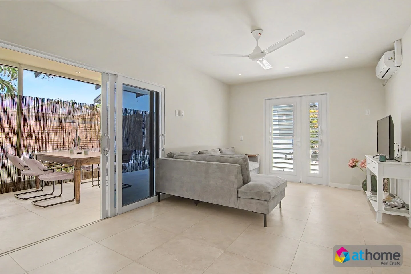 Property in Matancia