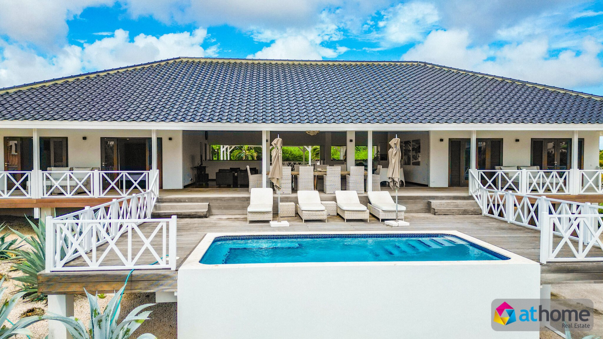 Property in Vista Royal