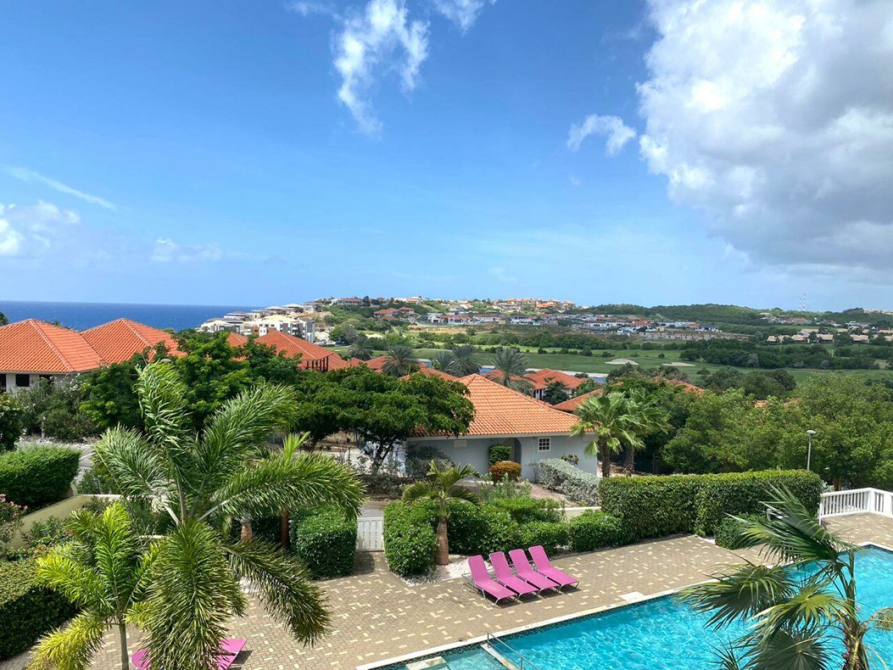 Apartment in Blue Bay