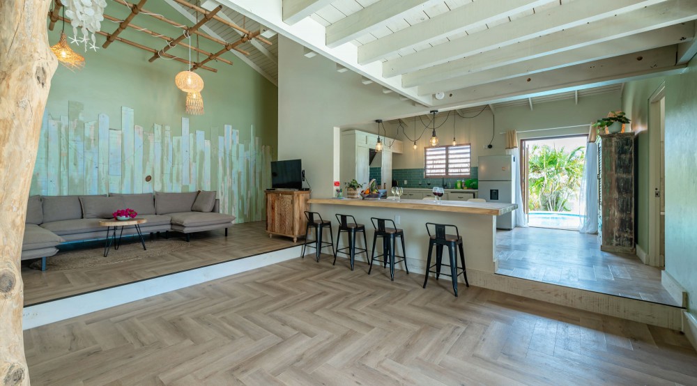 Villa in Sunset Heights