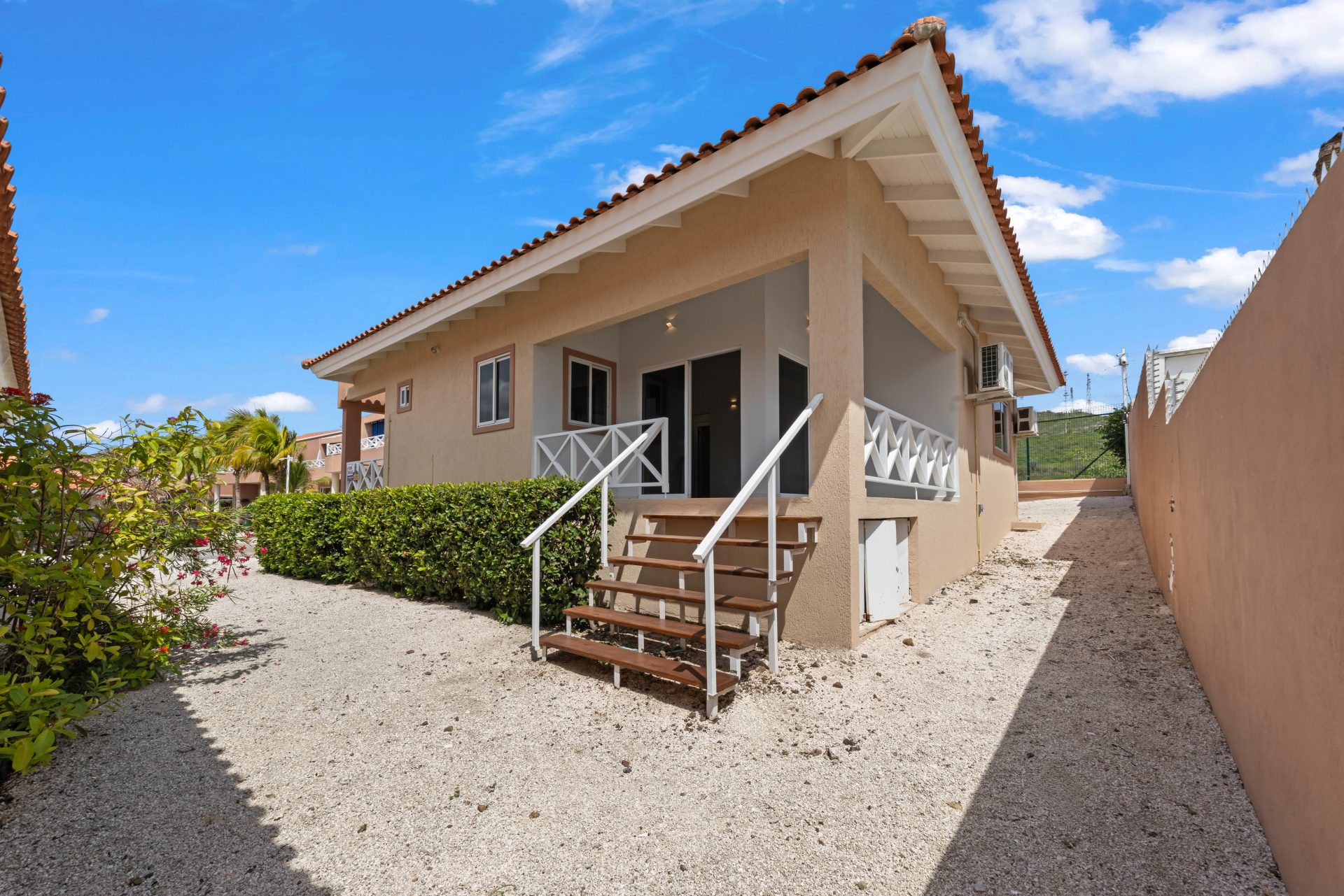 House in Parasasa
