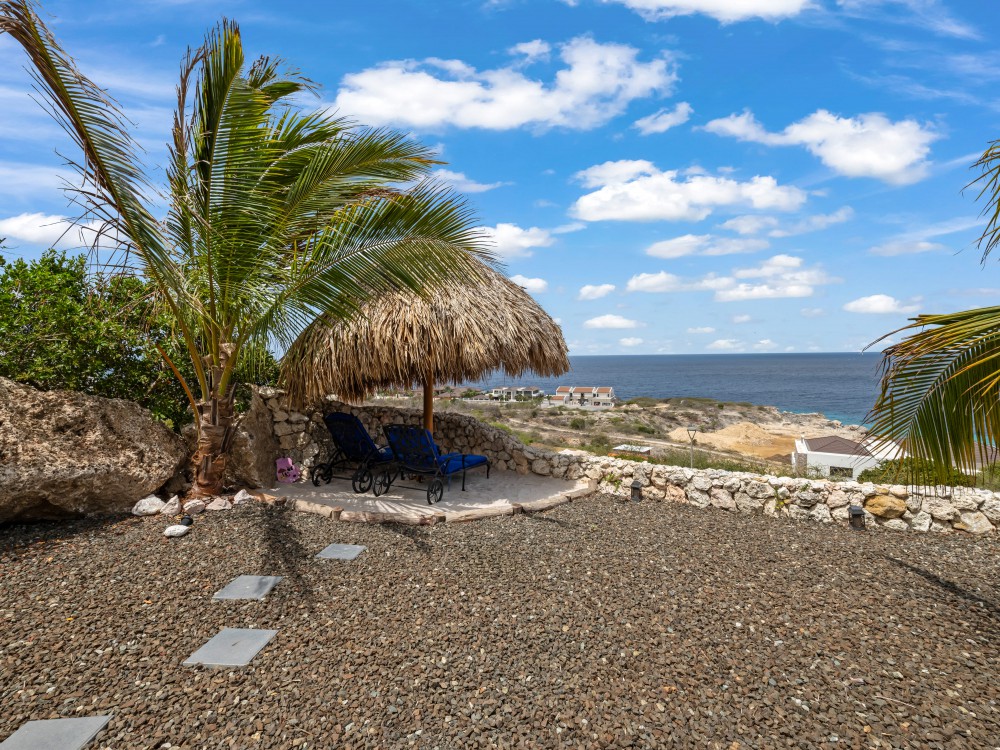 Villa in Blue Bay