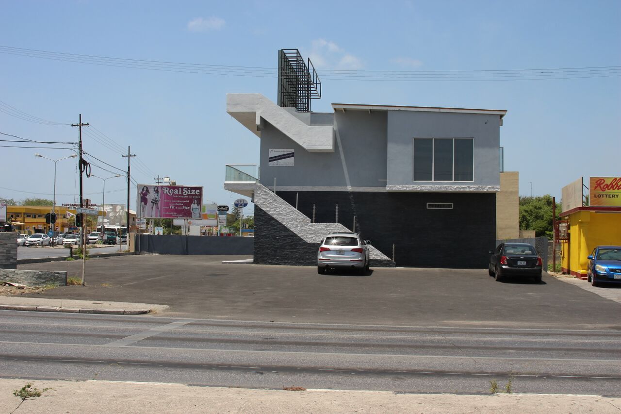Commercial in Santa Maria