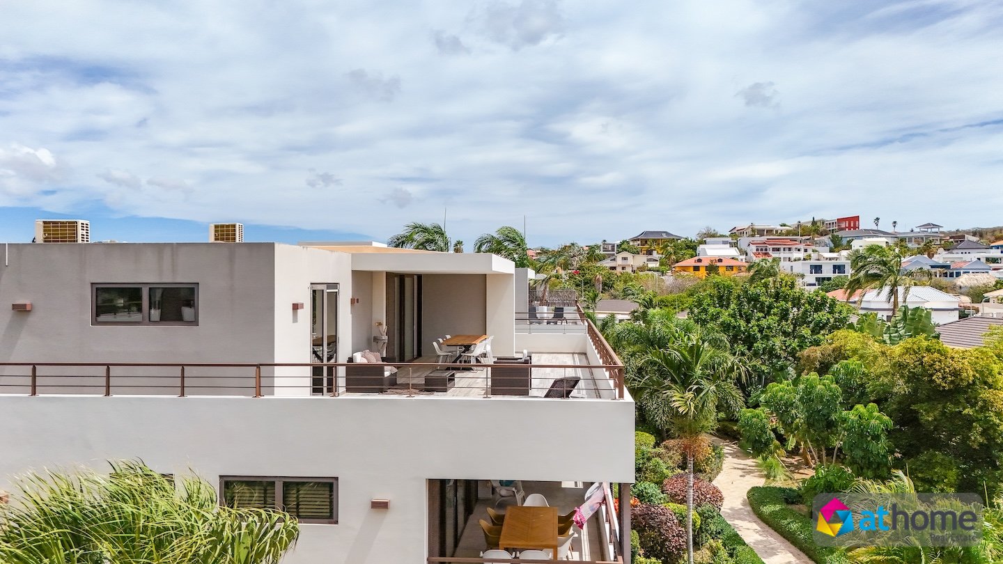 Apartment in Jan Sofat