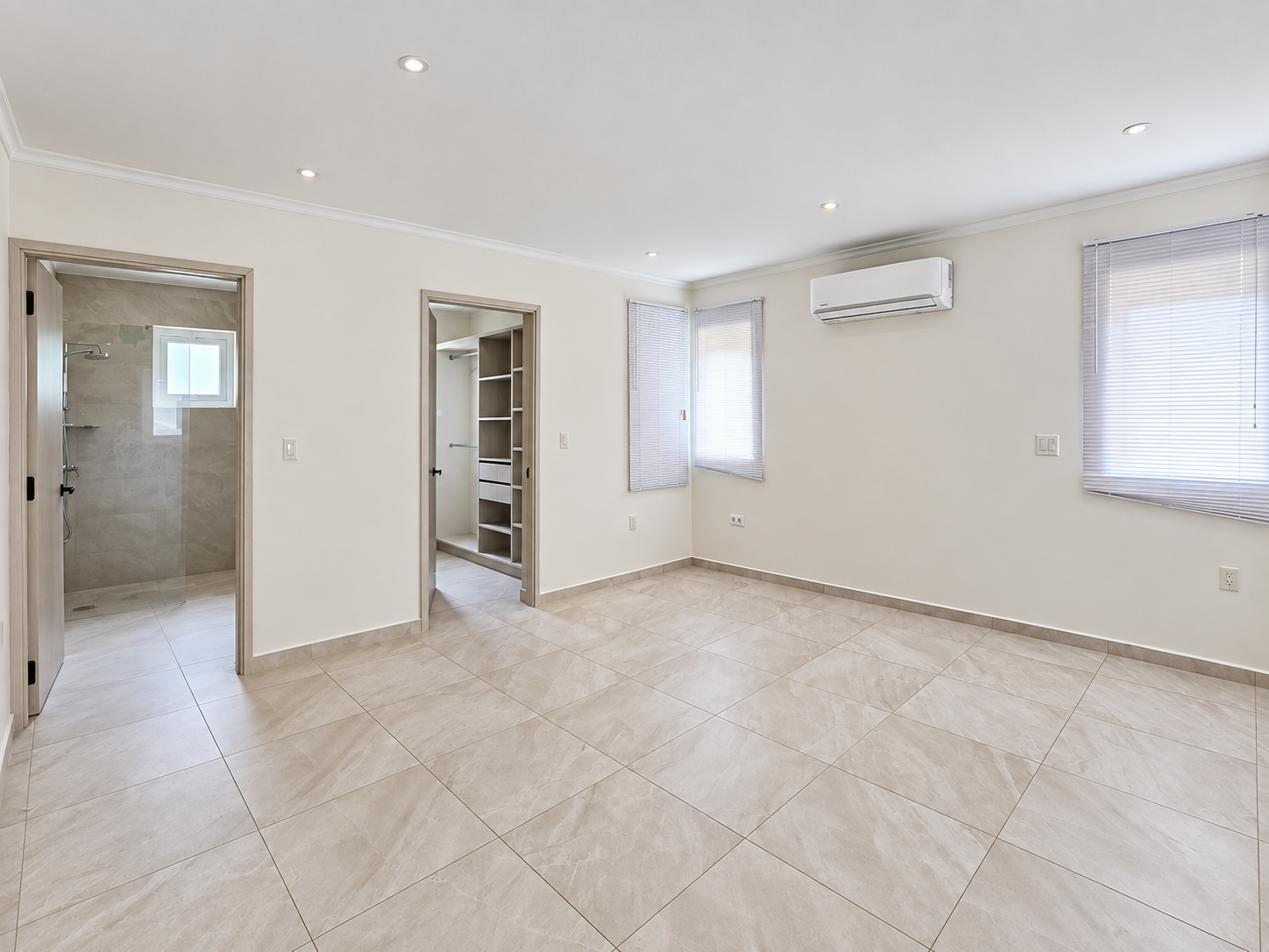 Property in Jan Thiel