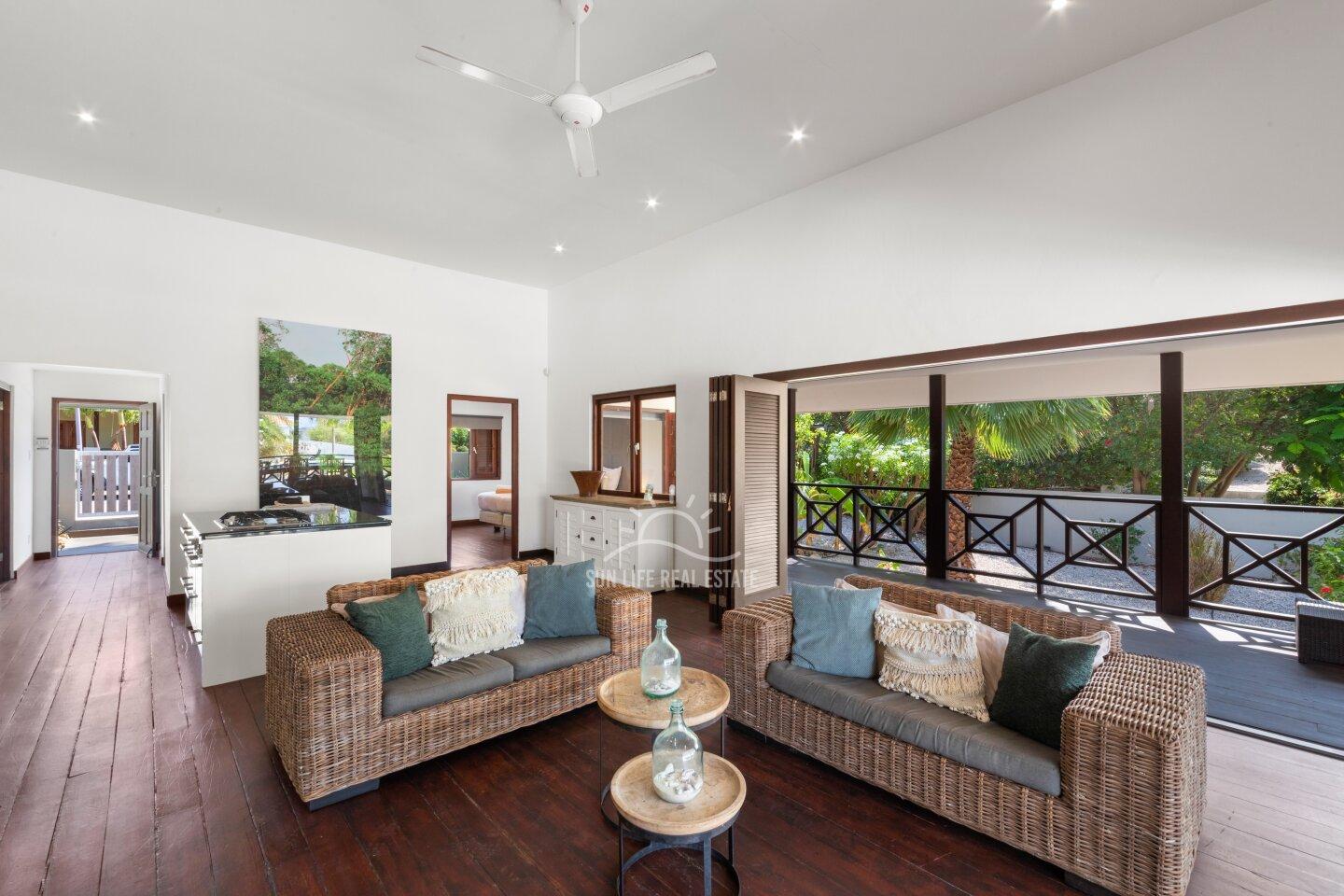 Villa in Vista Royal