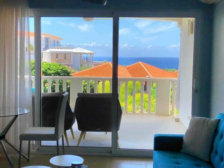 Apartment in Blue Bay