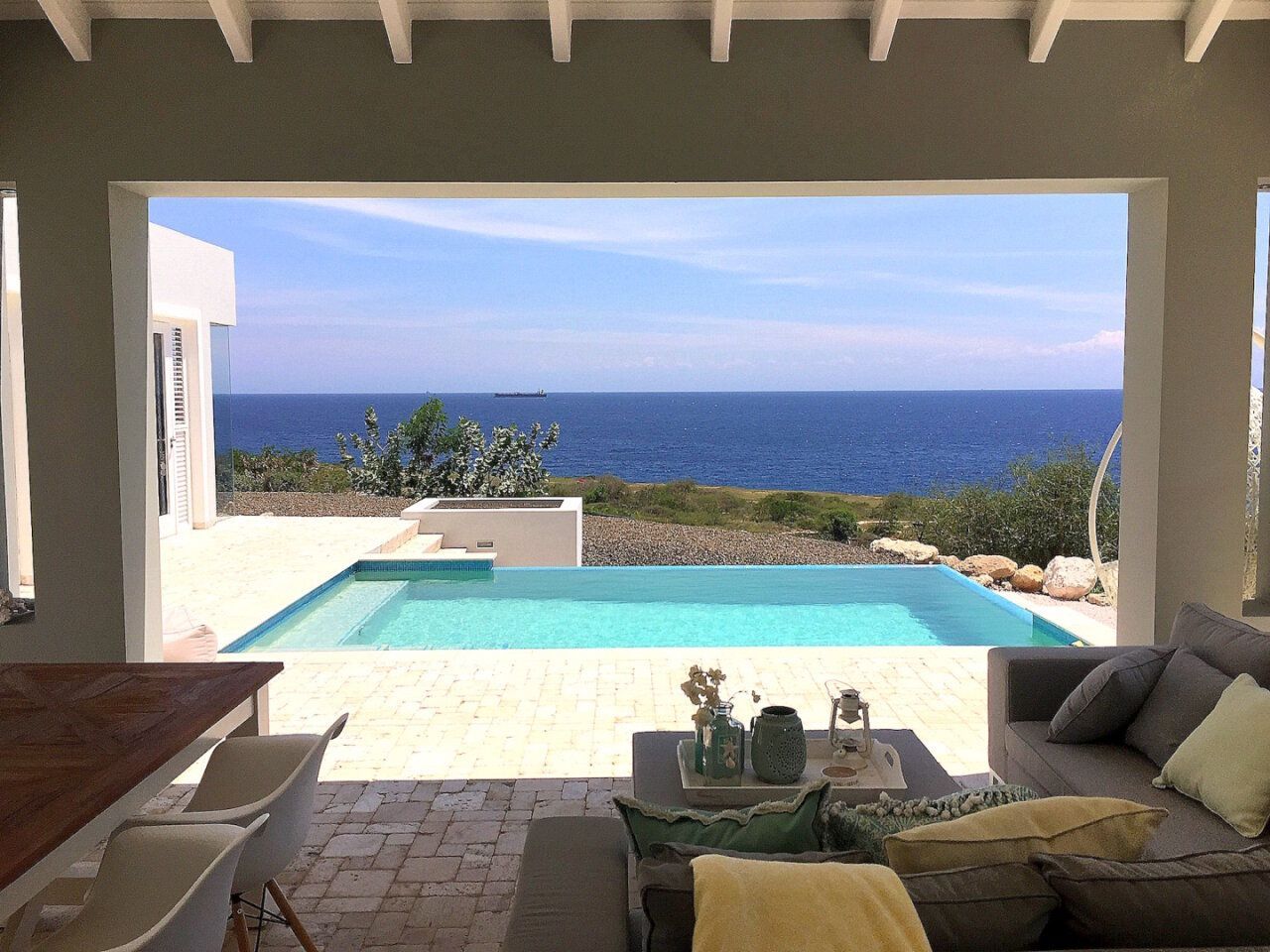 Villa in Blue Bay