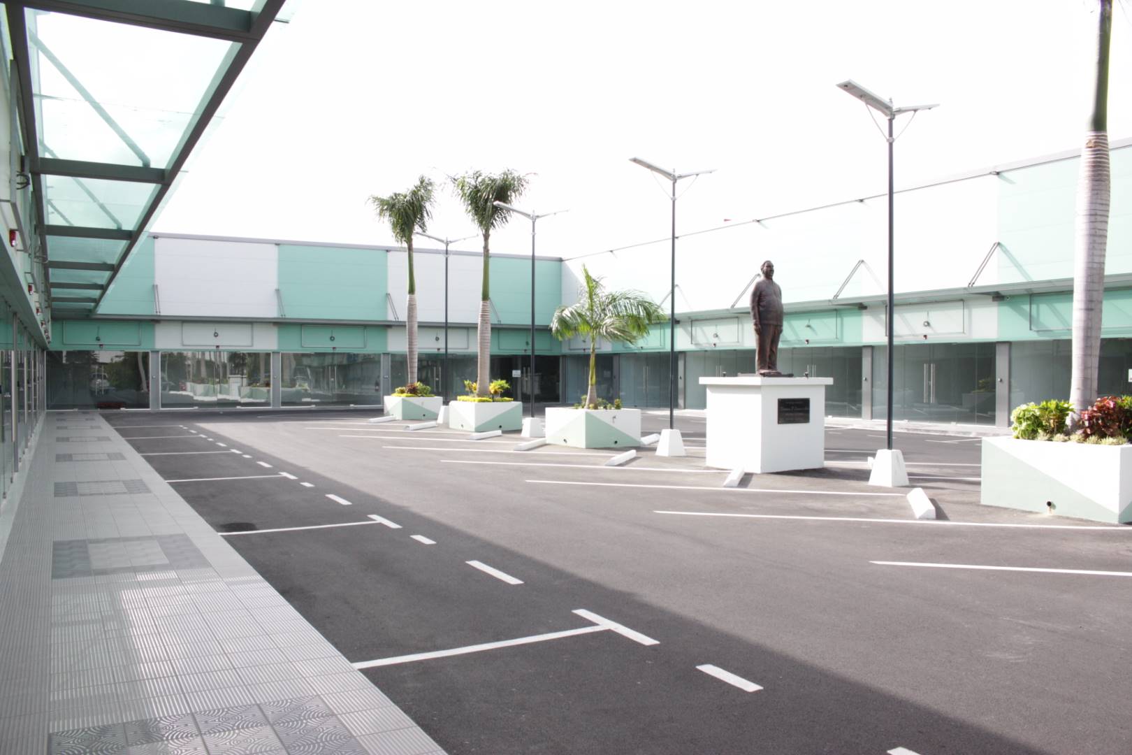 Commercial in Zeelandia
