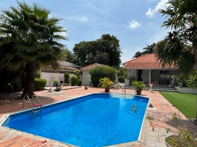 Villa in Mahaai