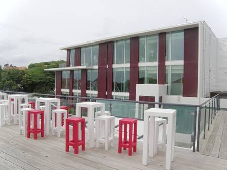 Commercial in Curaçao