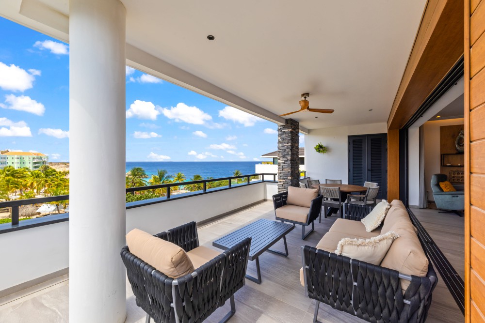 Apartment in Blue Bay