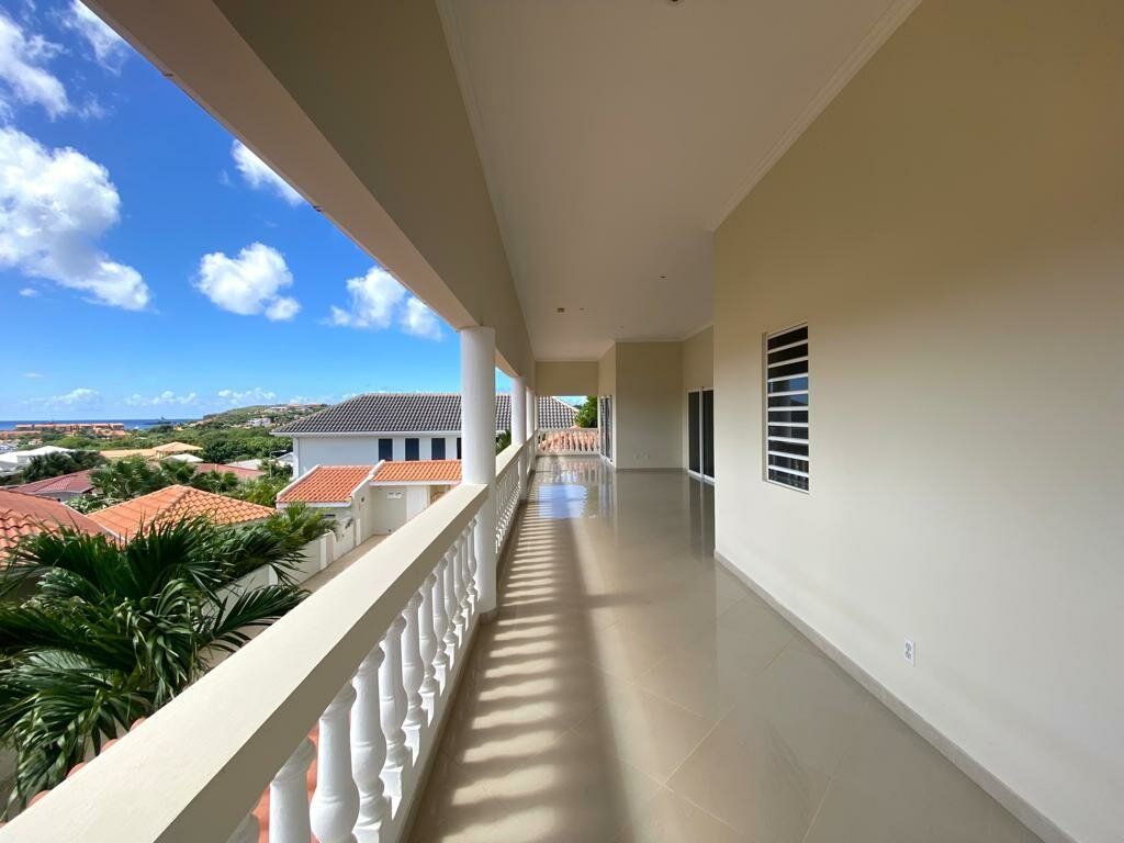 Villa in Brakkeput