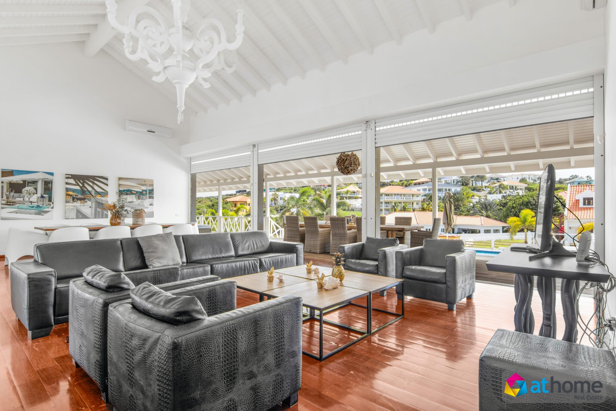 Property in Vista Royal