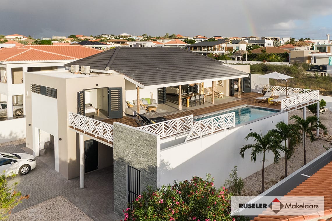 Property in Vista Royal