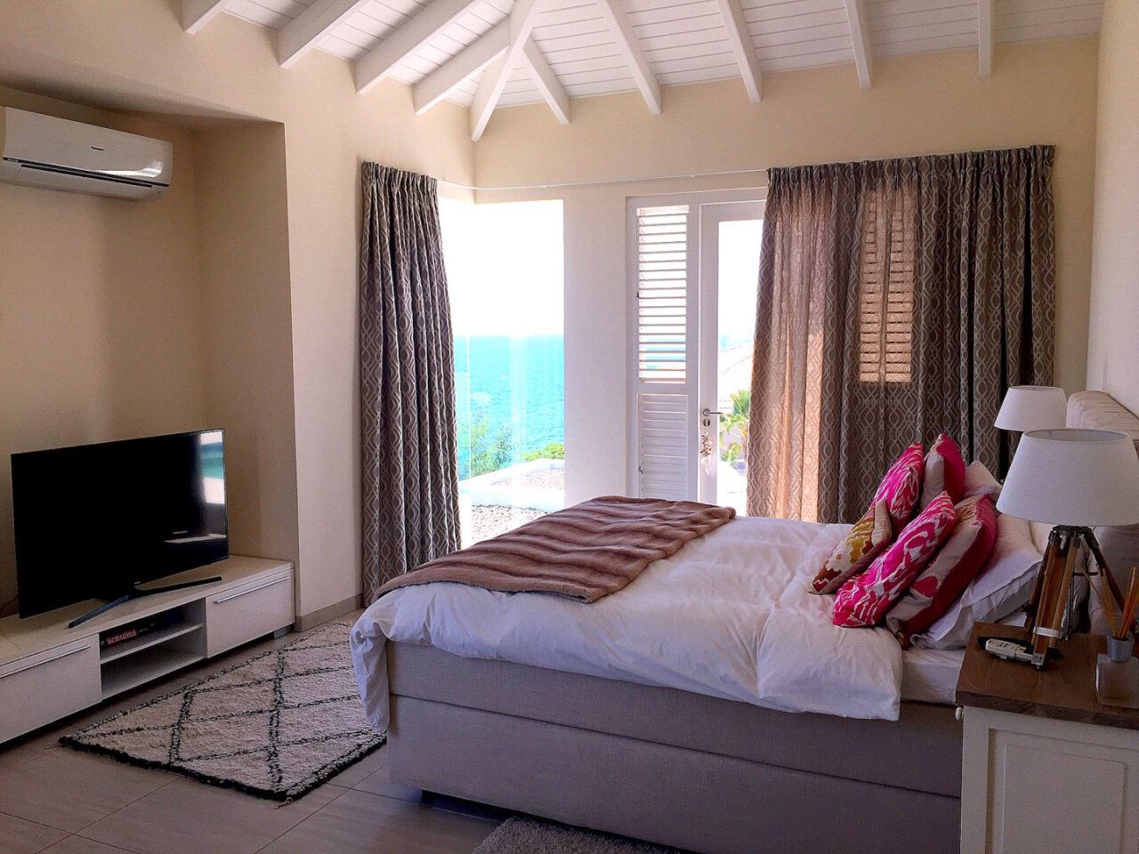 Villa in Blue Bay
