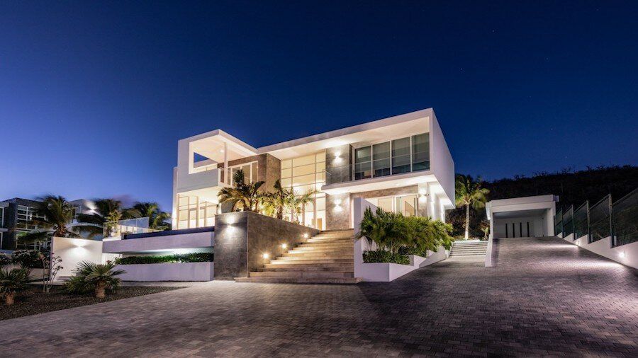 Villa in Coral Estate