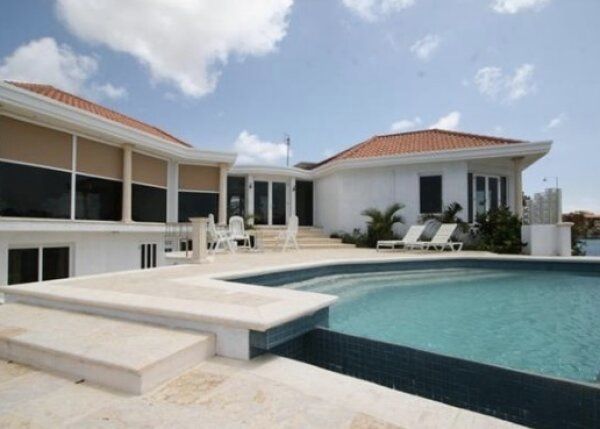 Villa in Jan Sofat
