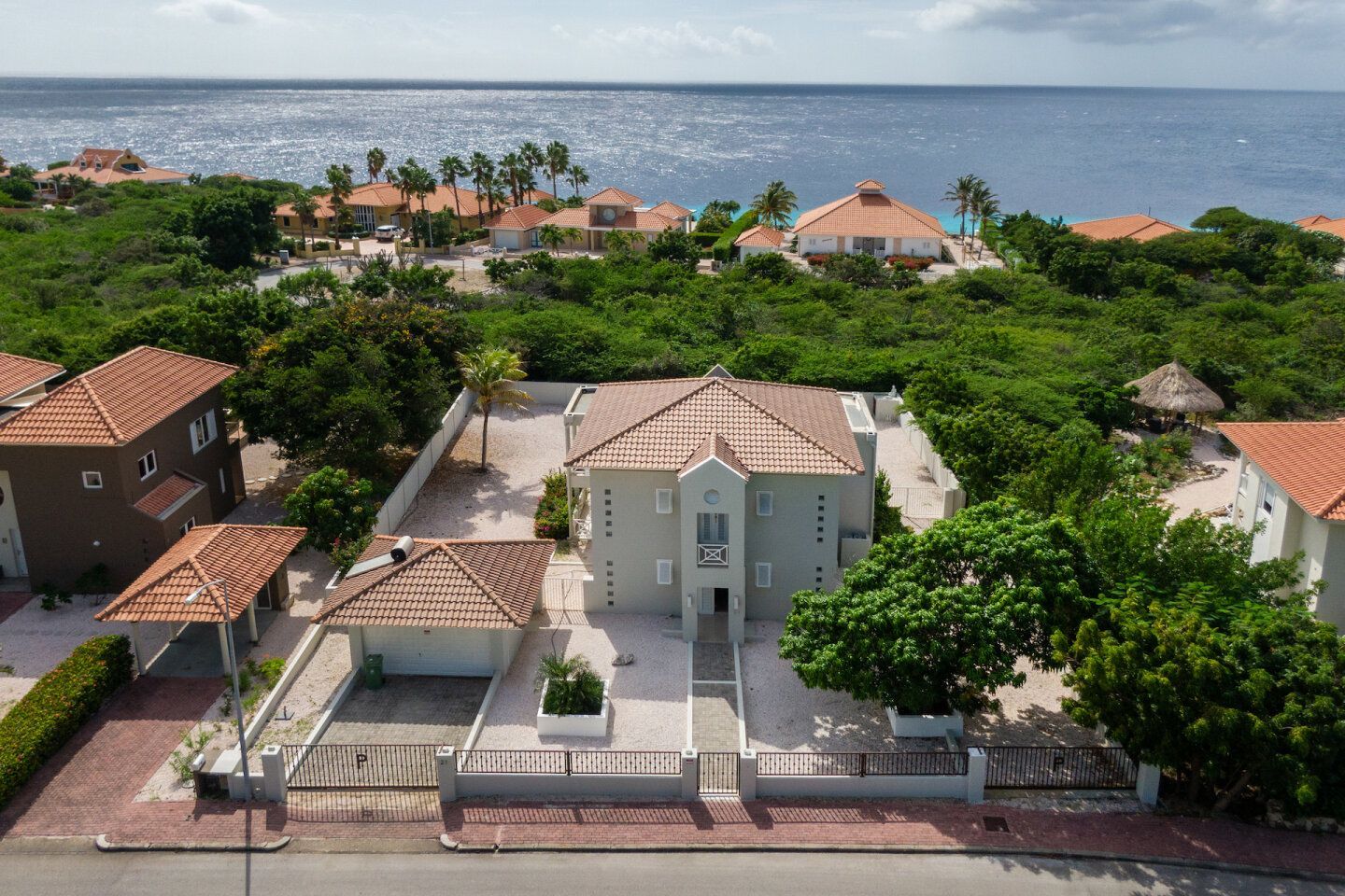 Villa in Coral Estate