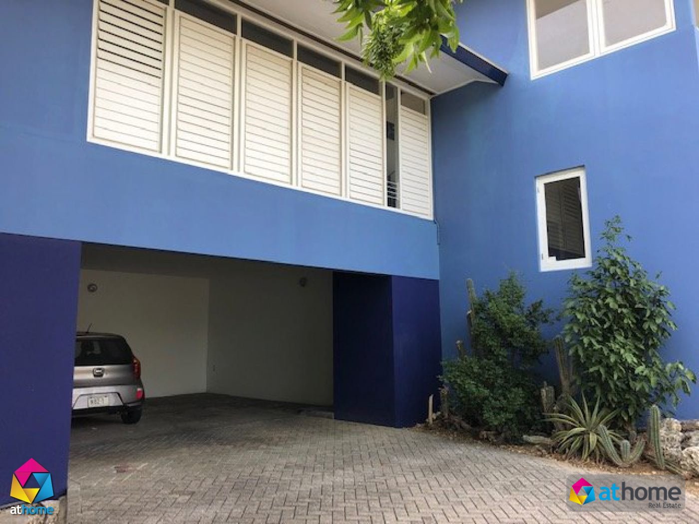 House in Mambo Beach