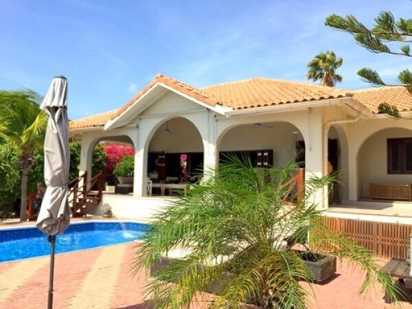 Villa in Cas Abou