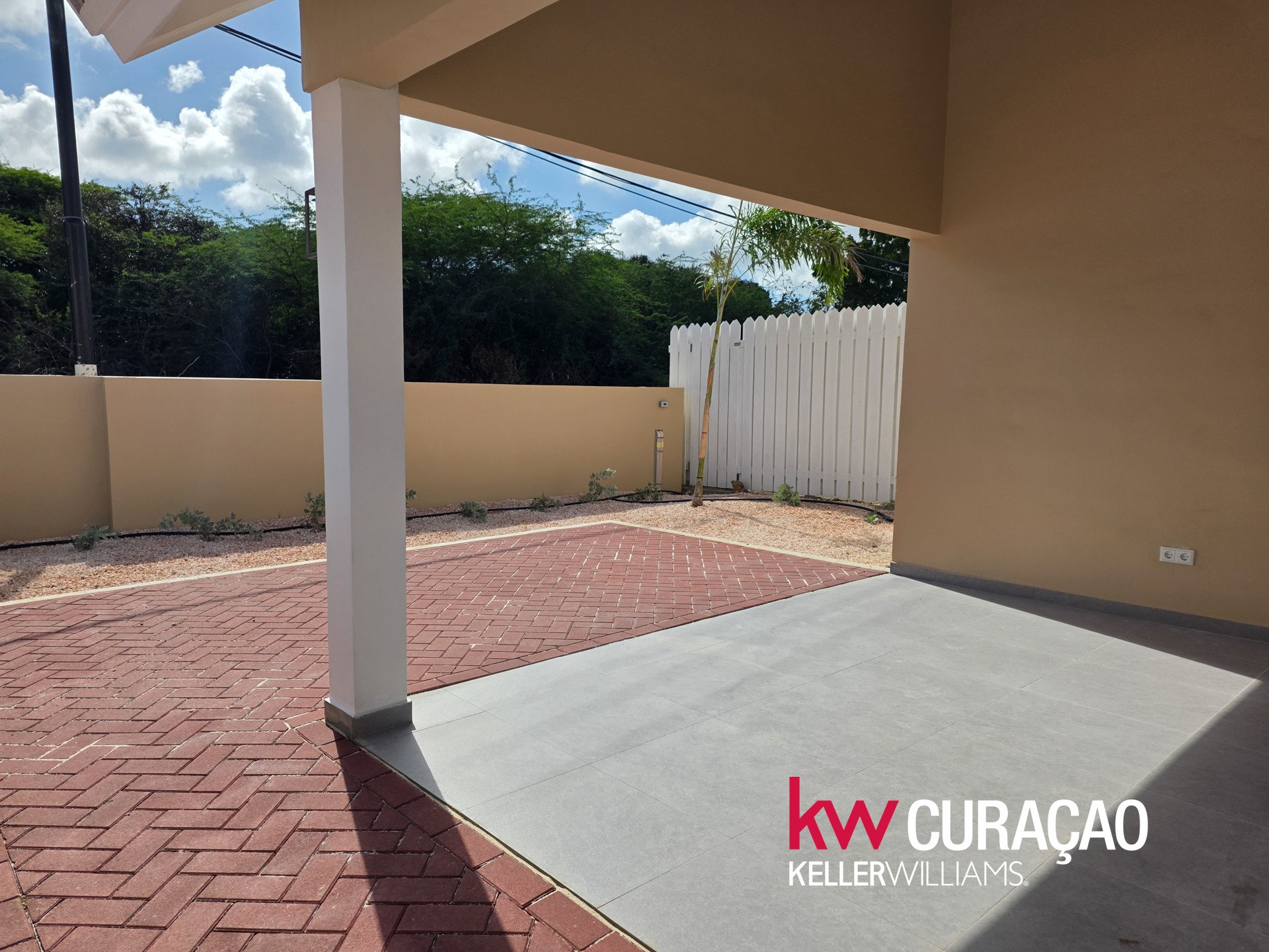 Townhouse in Mahaai