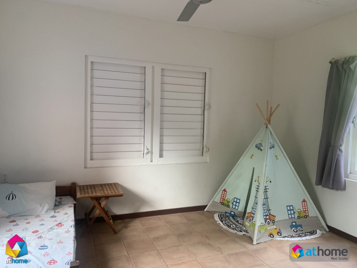 House in Mambo Beach